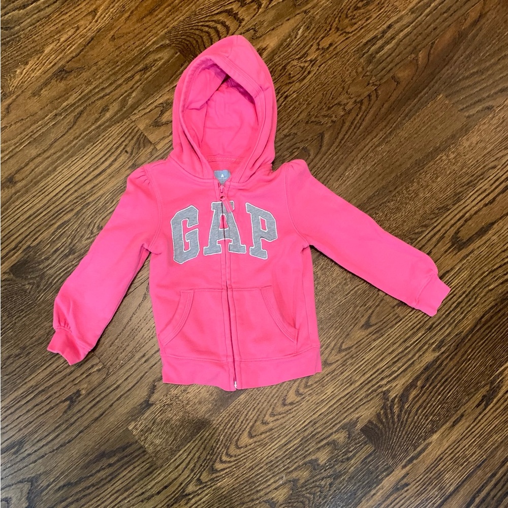 GAP‎ fleece jacket size 4